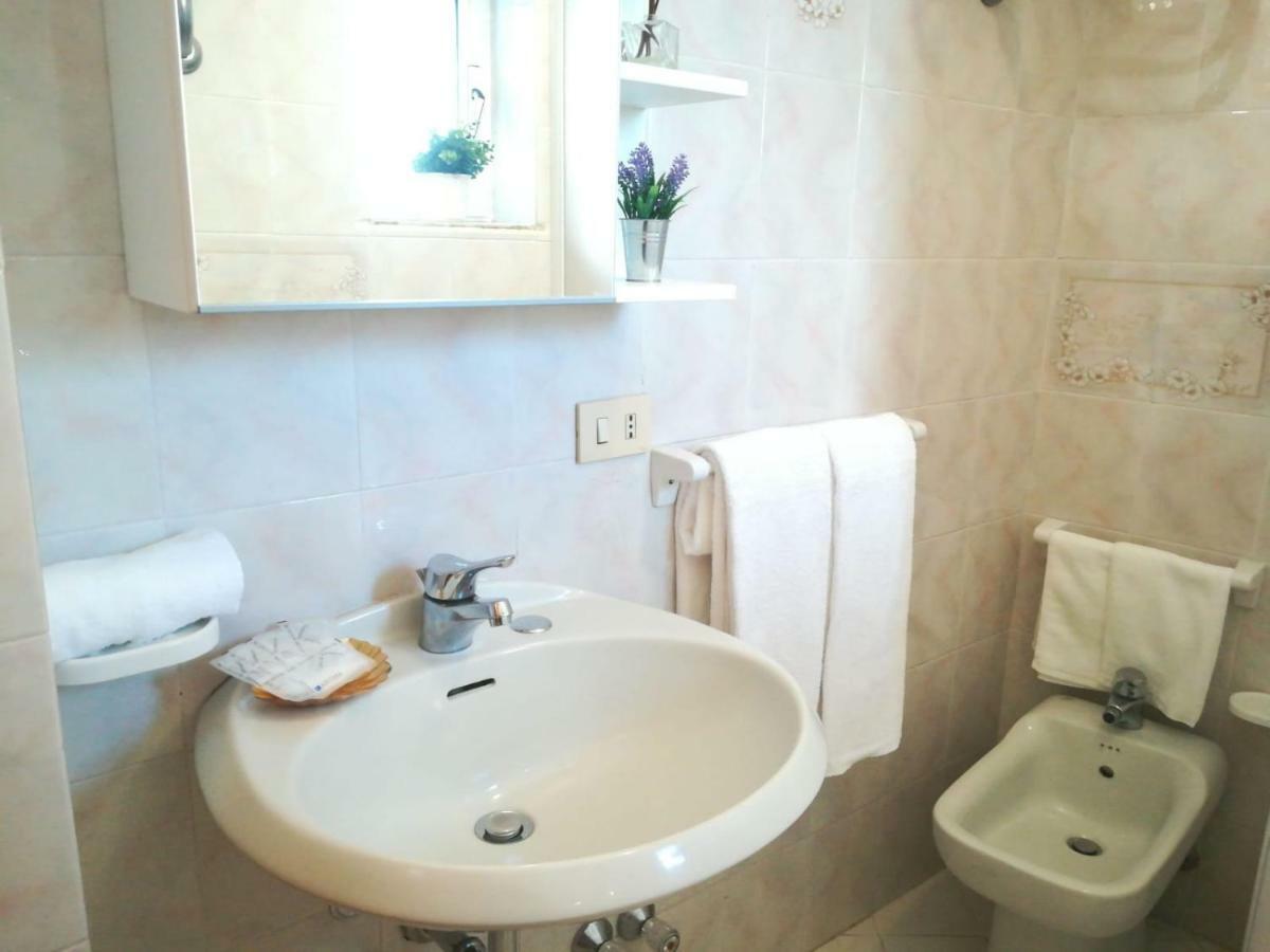 La Finestra Sui Faraglioni Apartment Capri Bagian luar foto